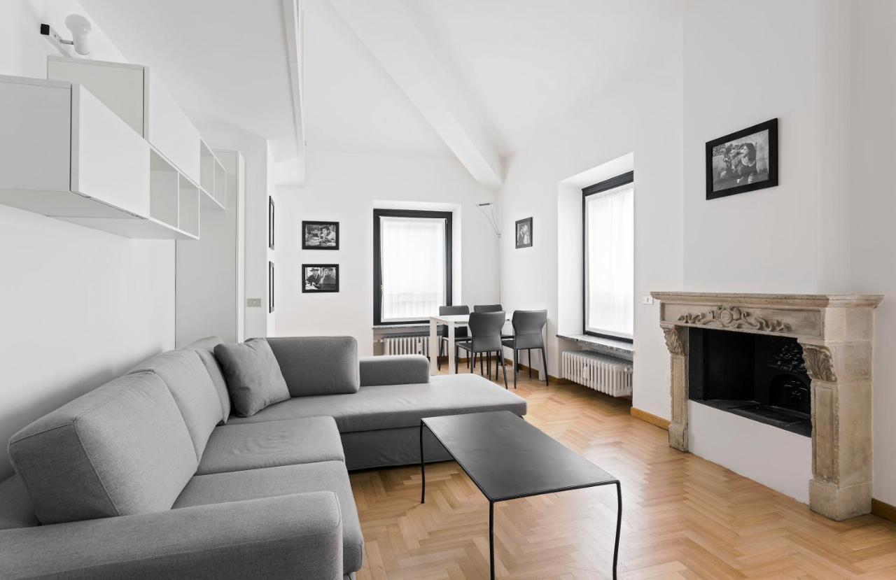 Living Brera, A Unique Experience - Vicolo Fiori Apartment Milan Exterior photo